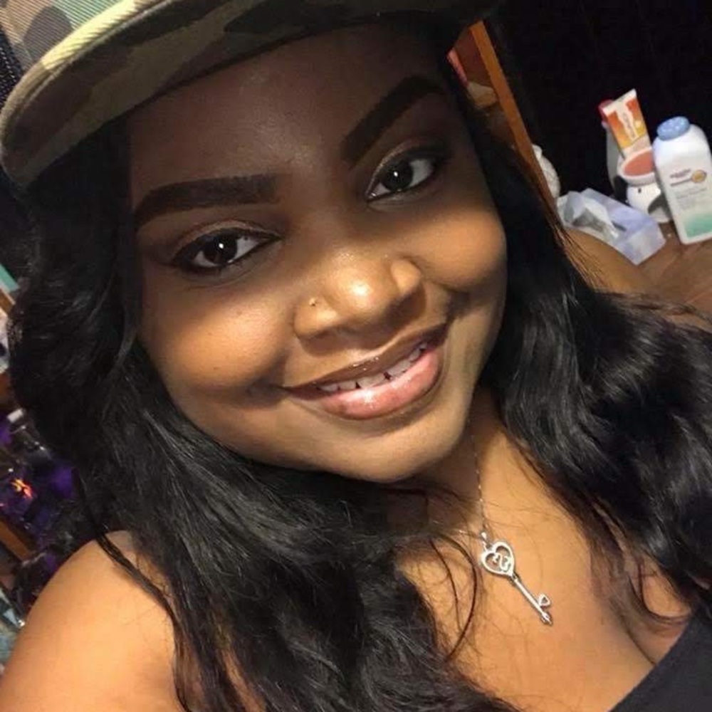 Meet your Posher, Jasmine